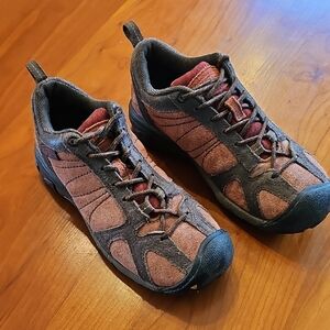 Keen Suede Womens Orange/Copper Brown and Day Hiking Shoes